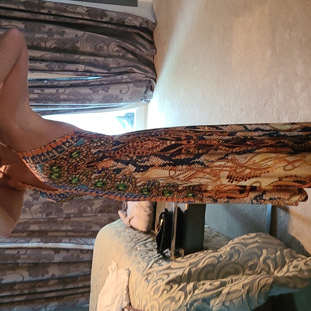 Dress - Picture 5 of 8
